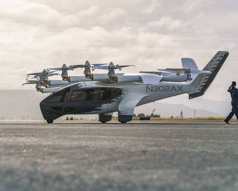 Archer Aviation and Southwest Airlines are coming together to determine what it will take to create a network of electric air taxis at California terminals.